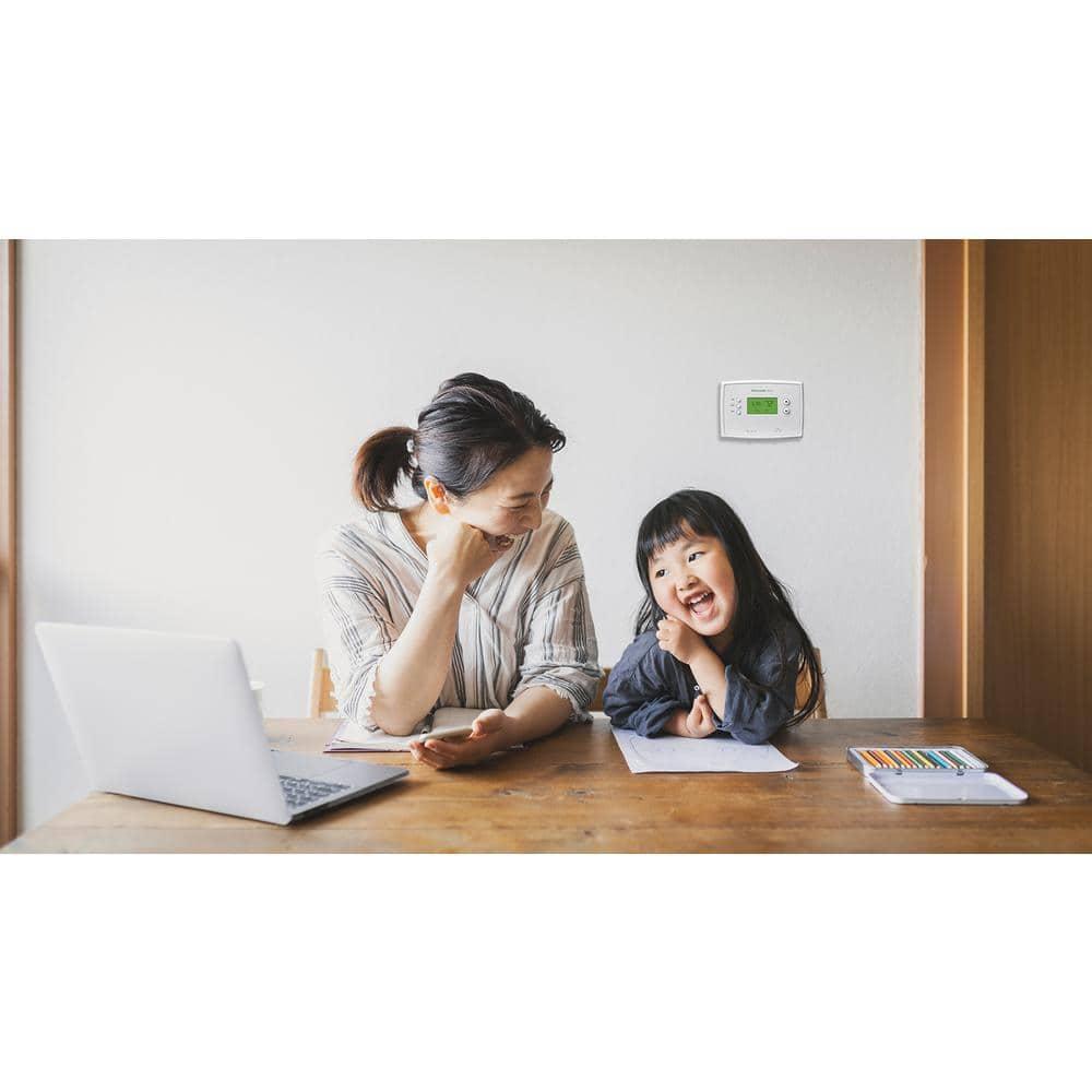 Honeywell Home Honeywell Home Smart Programmable Universally Compatible Thermostat White