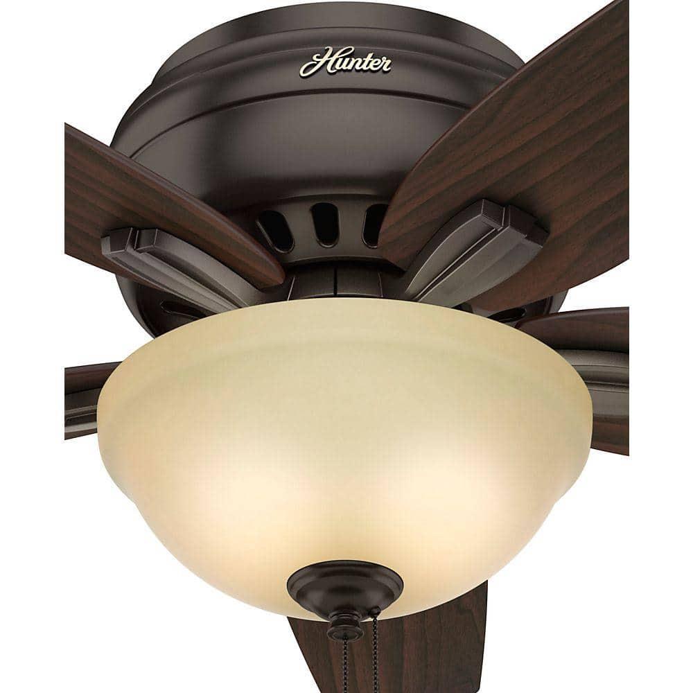 Hunter Fan Newsome 42" 5 - Blade Traditional Flush Mount Indoor Ceiling Fan with Lights and Pull Chains