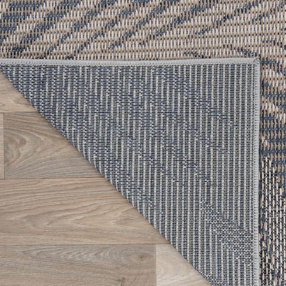 World Rug Gallery Bahama Palm Frond Indoor/Outdoor Area Rug - Gray 7'10" x 10'