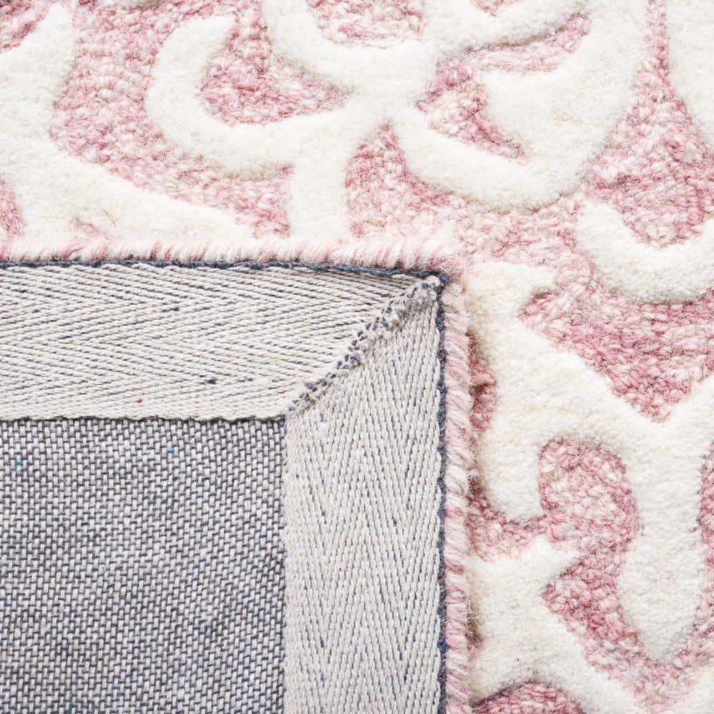 Metro MET857 Hand Tufted Indoor Area Rug - Pink/Ivory - 5'x8' - Safavieh