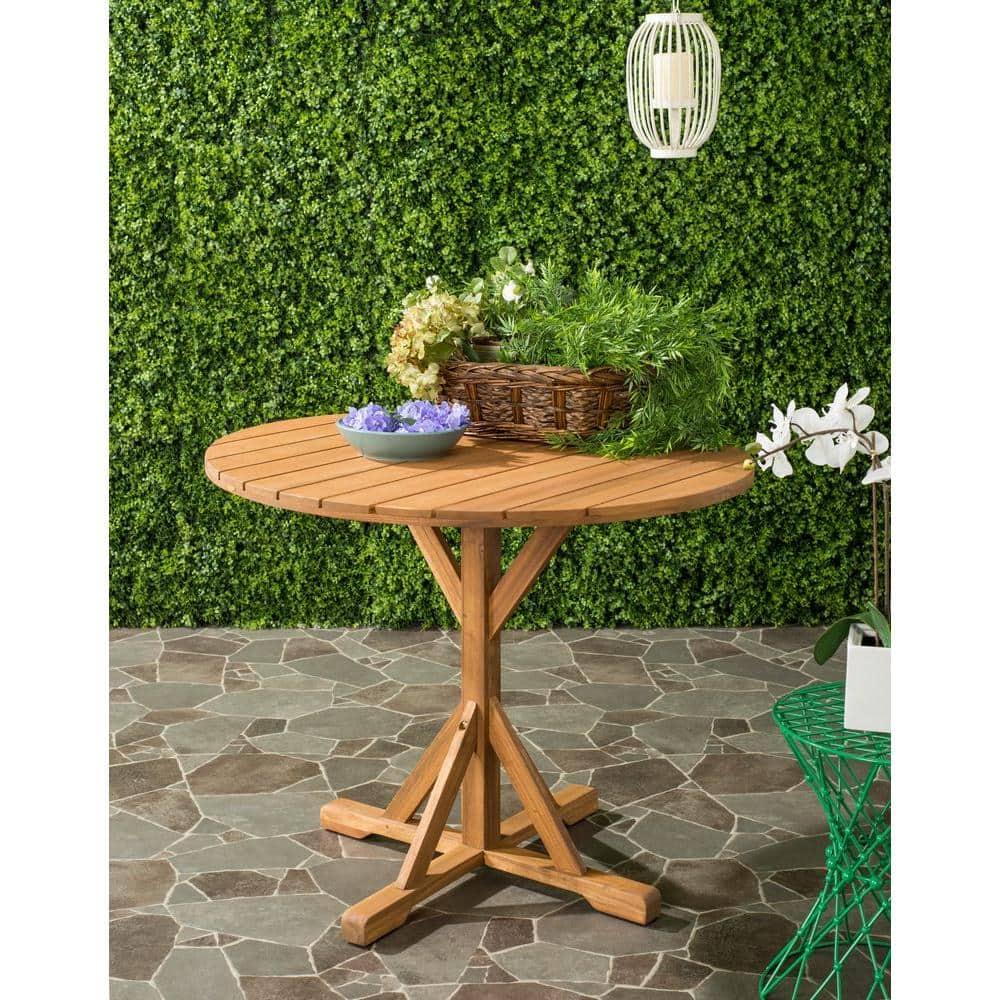 Arcata Round Table - Indoor/Outdoor - PAT6735 - Natural - Safavieh