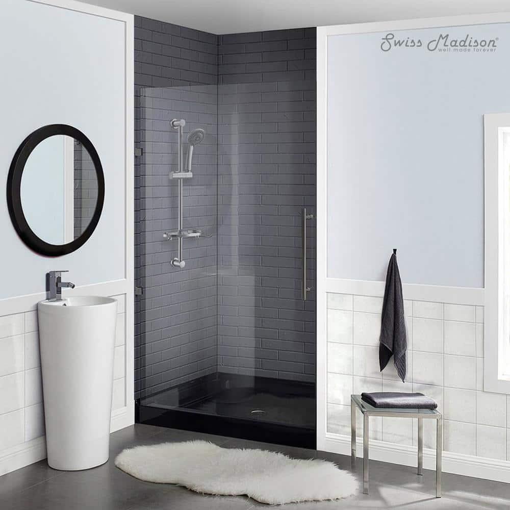 Voltaire 36" x 36" Single-Threshold, Center Drain, Shower Base