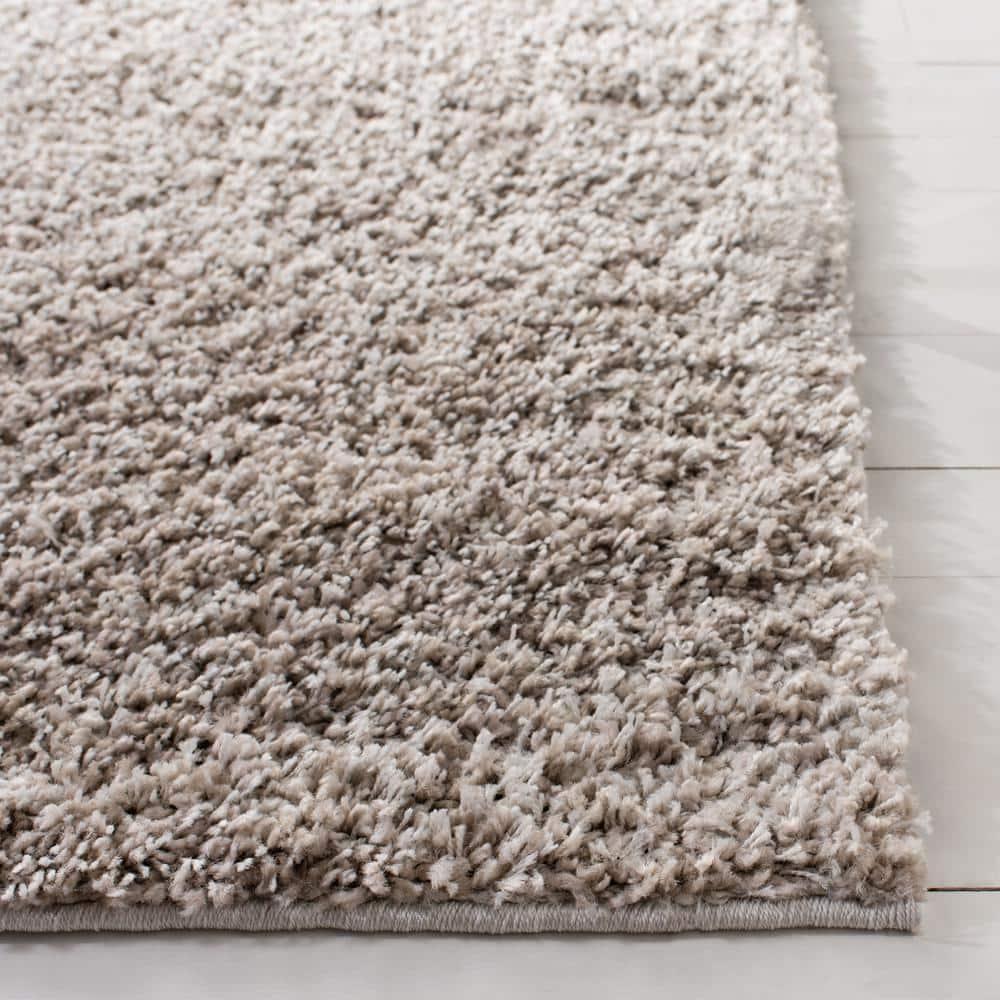 Arizona Shag ASG820 Power Loomed Indoor Area Rug - Linen - 4'x6' - Safavieh