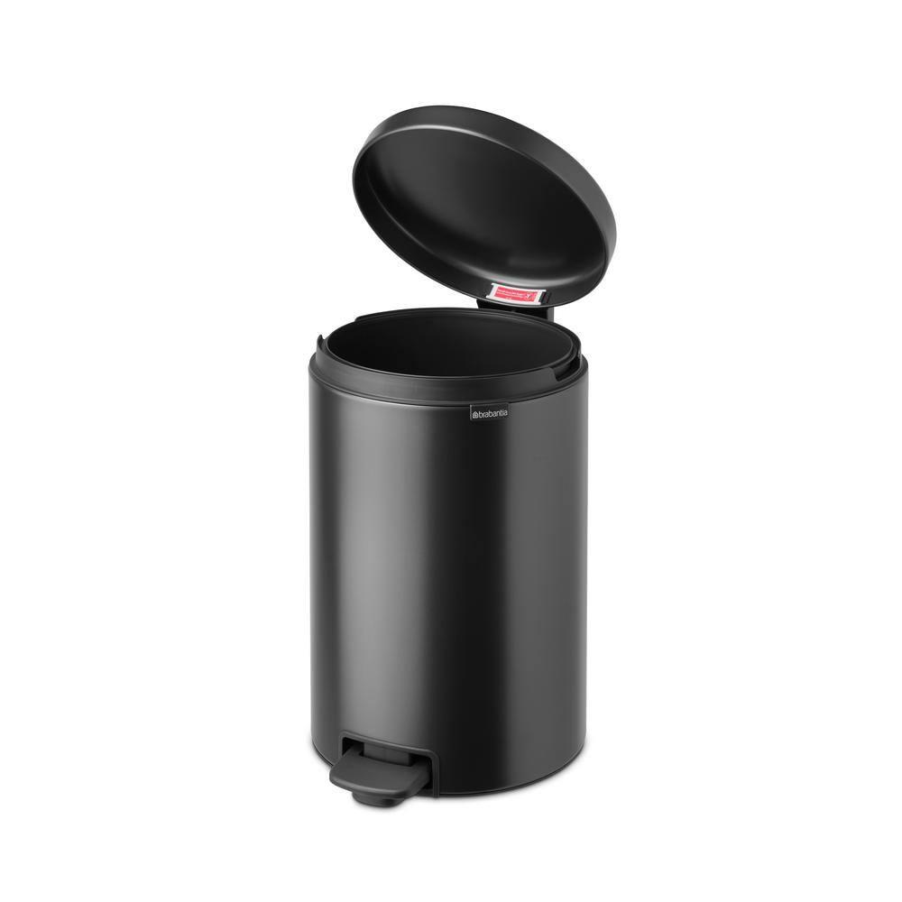 Confident Gray Polypropylene Round Step-On Trash Can, 5.3 Gallon