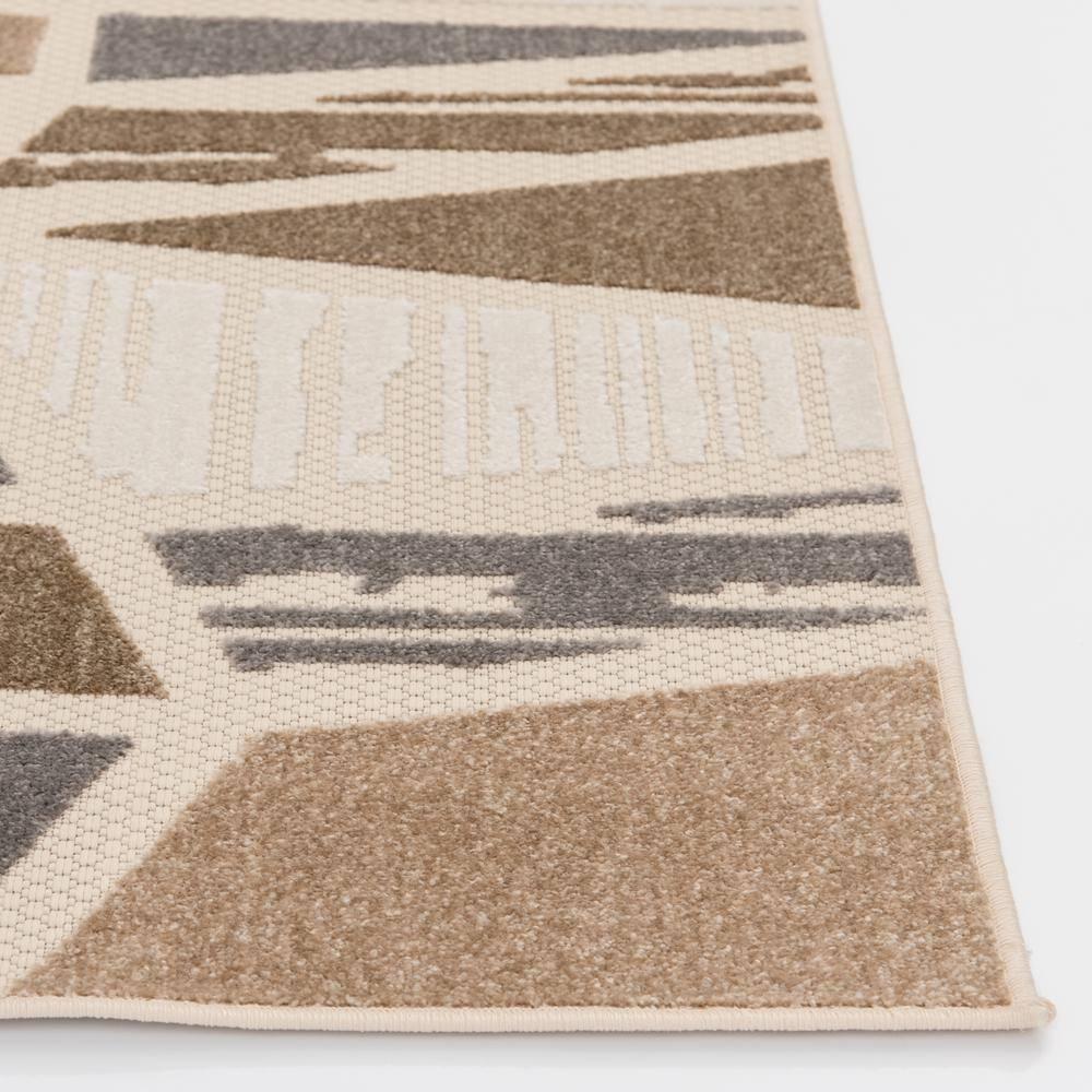 Ashton woods Maynaldo 2'2" x 3' Ivory Geometric Woven Outdoor Polypropylene Area Rug