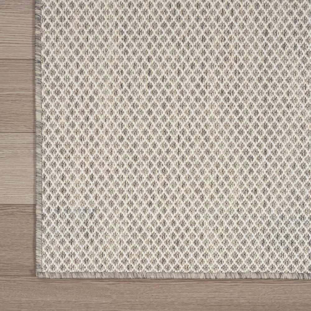 Nourison Courtyard COU01 Indoor/outdoor Area Rug - Ivory Silver 3' x 5'