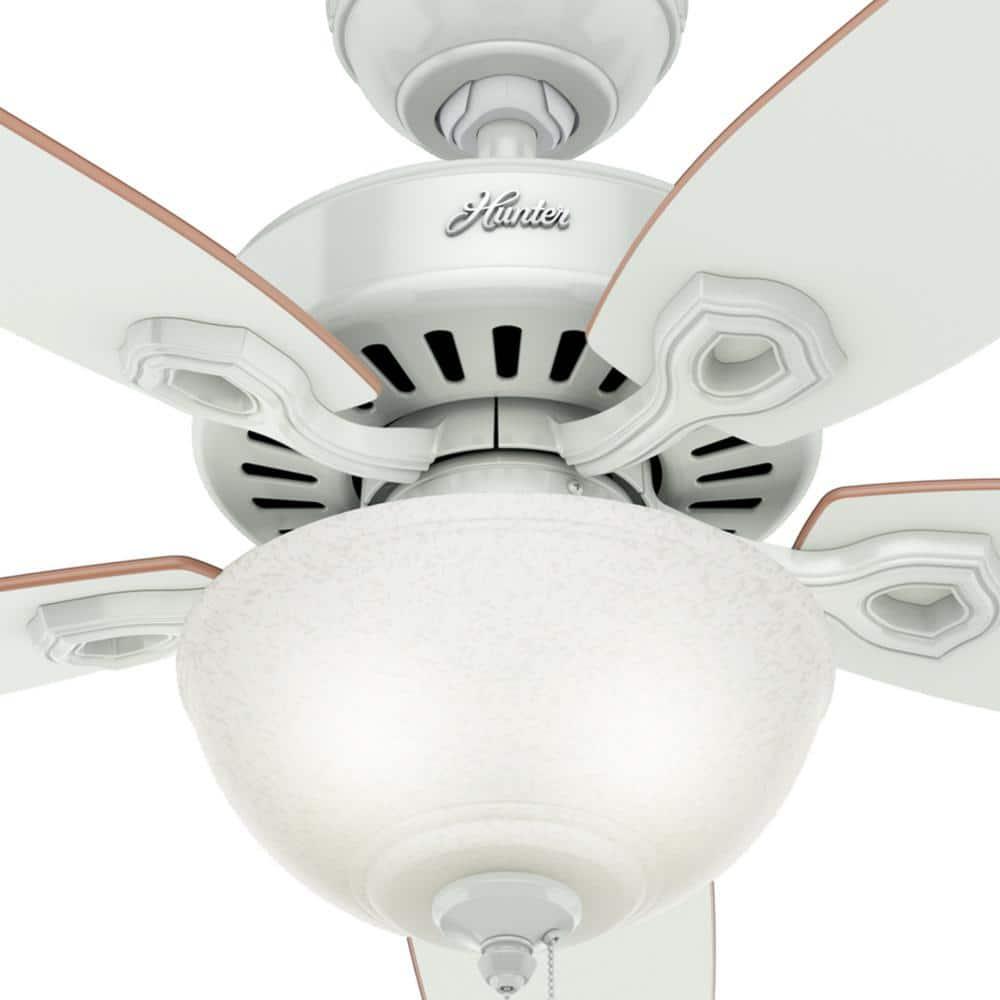 Hunter Fan 52" Builder Deluxe 5 - Blade Standard Ceiling Fan with Pull Chain and Light Kit Included