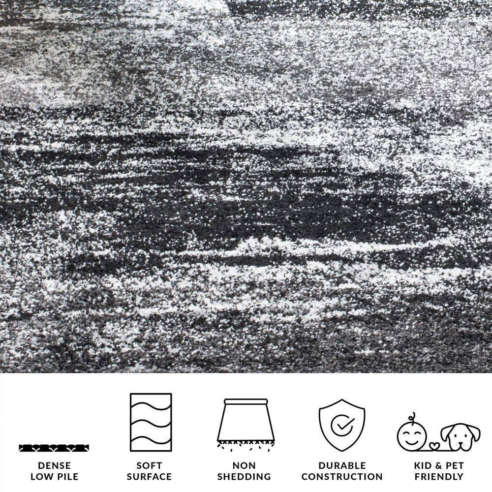 Adirondack ADR112 Machine Made Indoor Area Rug - Silver/Black - 4'x4' - Safavieh