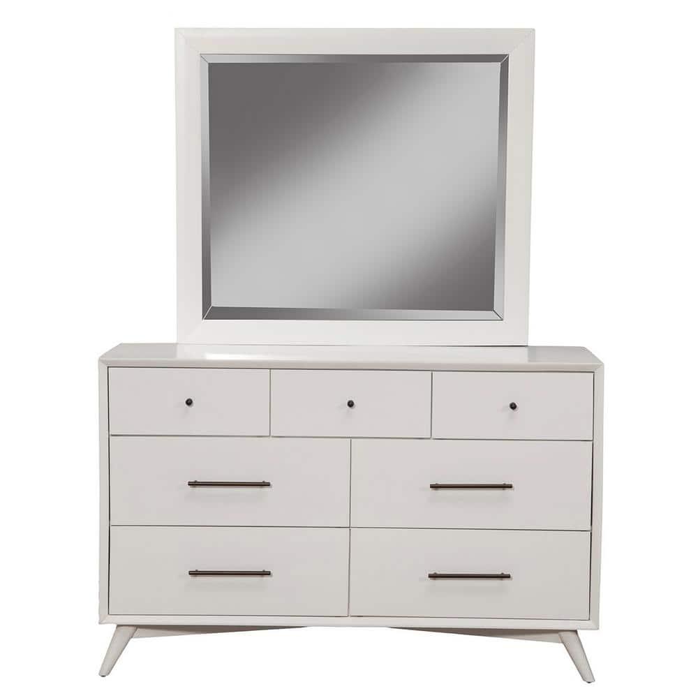 Williams 7-Drawer Dresser