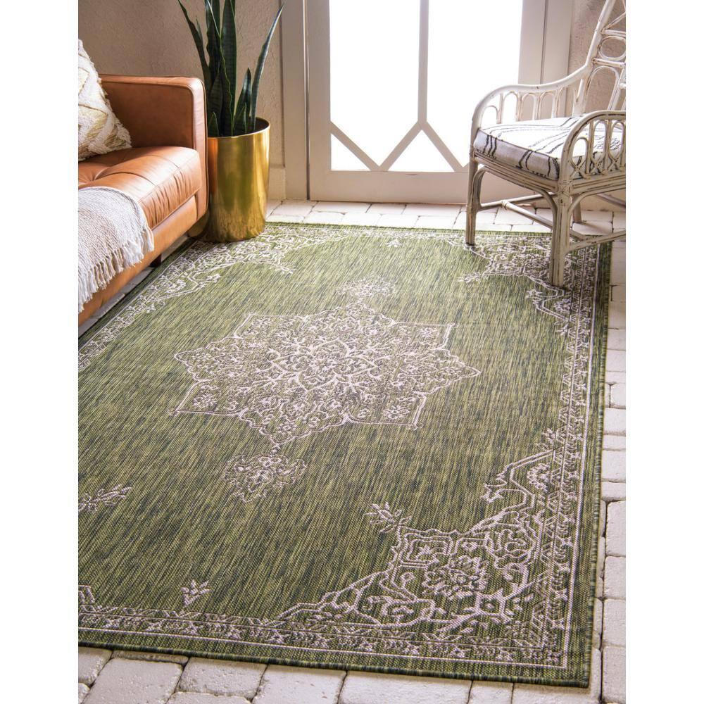 Unique Loom 7' 1 x 10' 0 Rectangle Indoor/Outdoor Traditional Green Area Rug