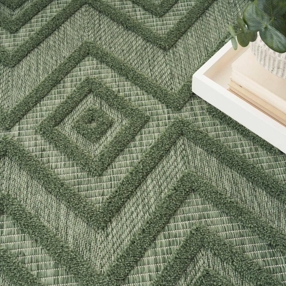 Nourison Versatile Diamond Geometric Flatweave Indoor Outdoor Area Rug Green 5' x 7'