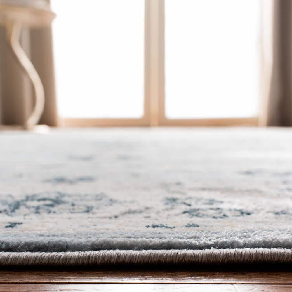Isabella ISA912 Power Loomed Accent Rug - Light Blue/Cream - 3'x5' - Safavieh.