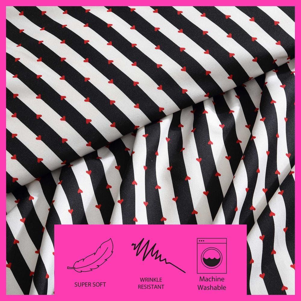 Betsey Johnson Betsey Johnson Wonderland Stripe Black Reversible Duvet Cover Set