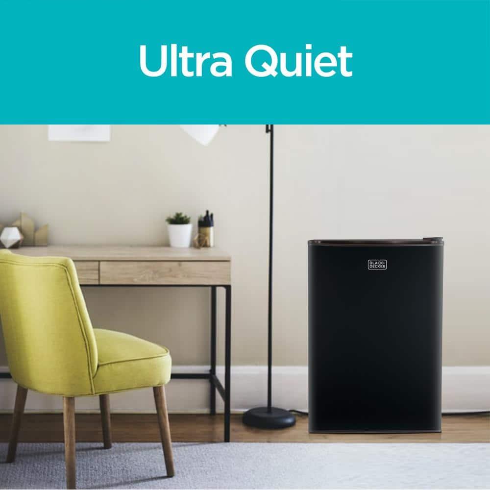 BLACK+DECKER Compact Refrigerator 3.2 Cu. Ft. with True Freezer, Black