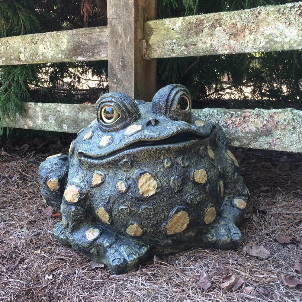 HomeStyles Toad Hollow Classic "Samson" Garden Statue