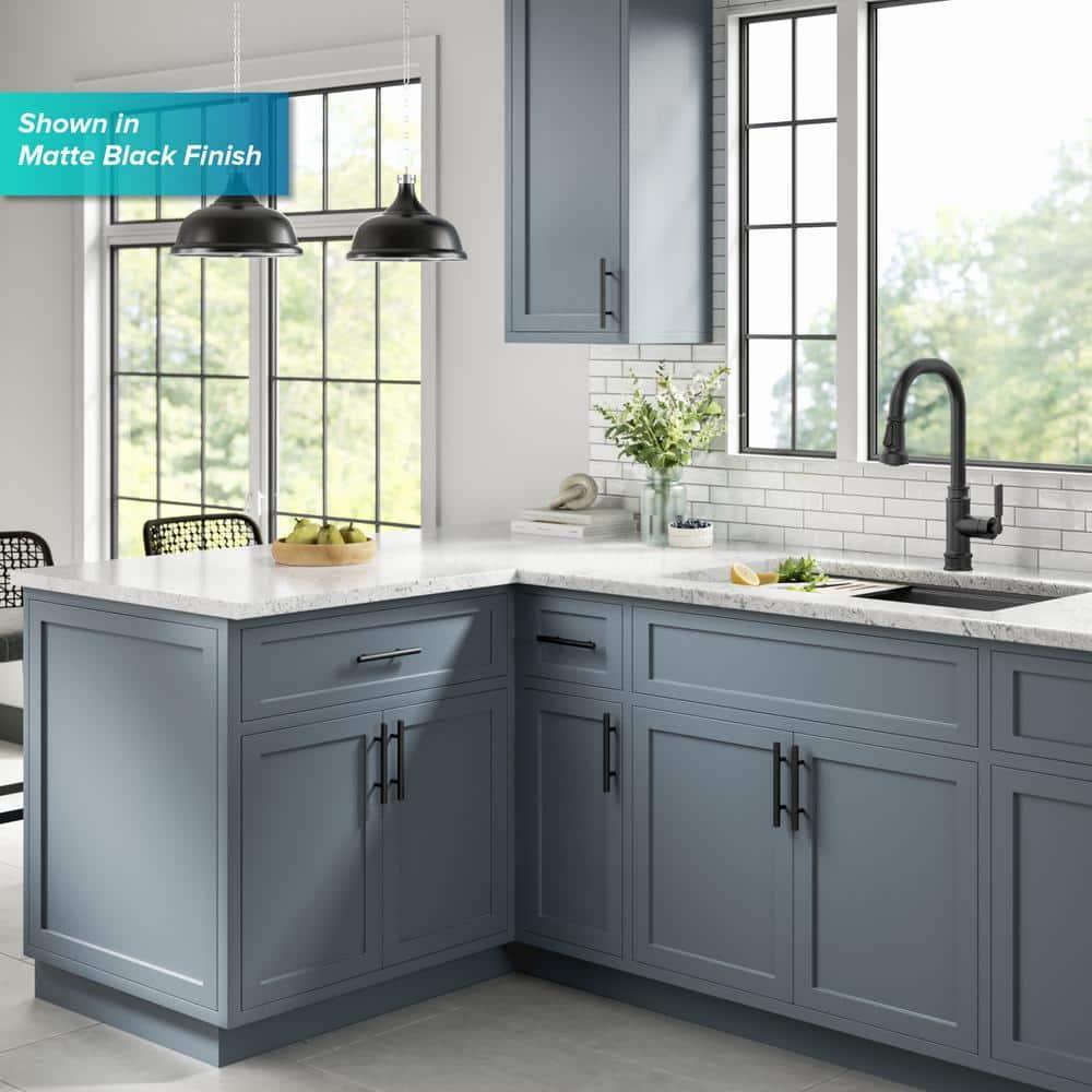 KRAUS Allyn Transitional Industrial Pull-Down Single Handle Kitchen Faucet in Chrome