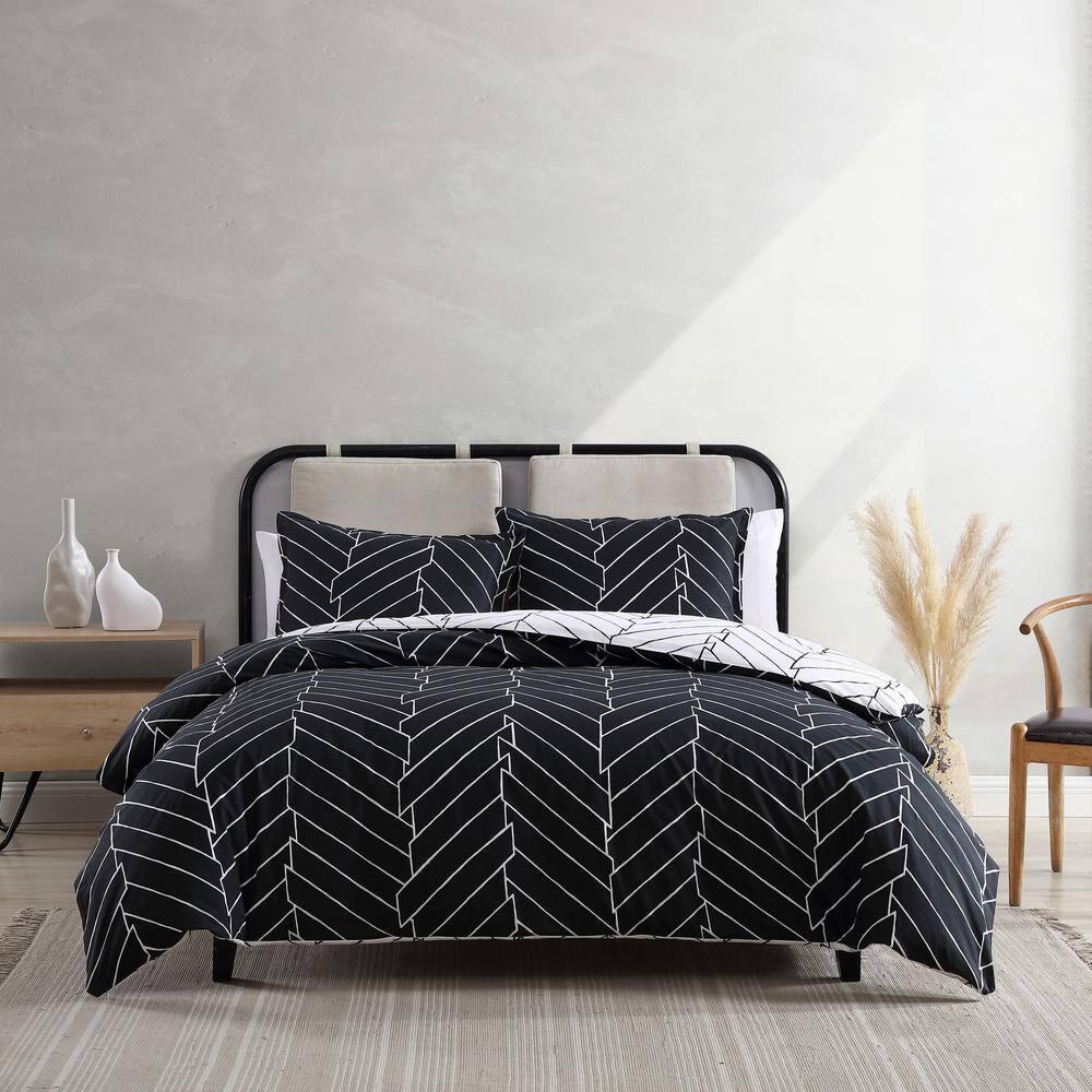 City Scene Ceres Black Standard Cotton 150 TC Reversible Duvet Cover Set
