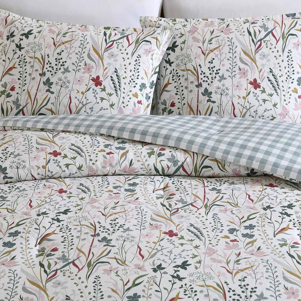 Eddie Bauer Eddie Bauer Woodland Forest Cotton Reversible Pink Comforter Set