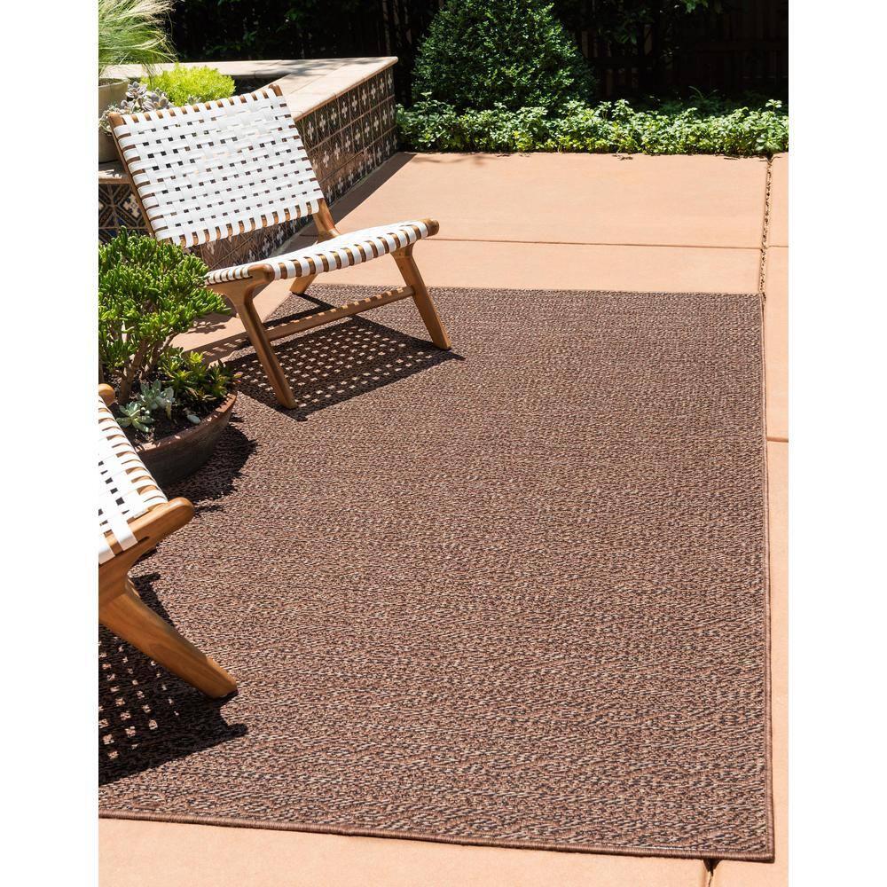 Unique Loom Outdoor Modern Collection Area Rug - Links (3' 3" x 5' 1" Rectangle Brown/Black)
