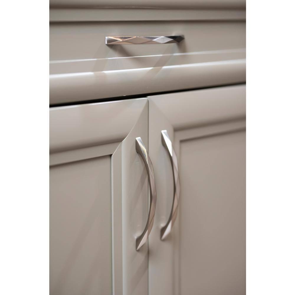 Karat Kitchen Cabinet Handles, Solid Core Drawer Pulls for Cabinet Doors, 3-3/4" (96mm)