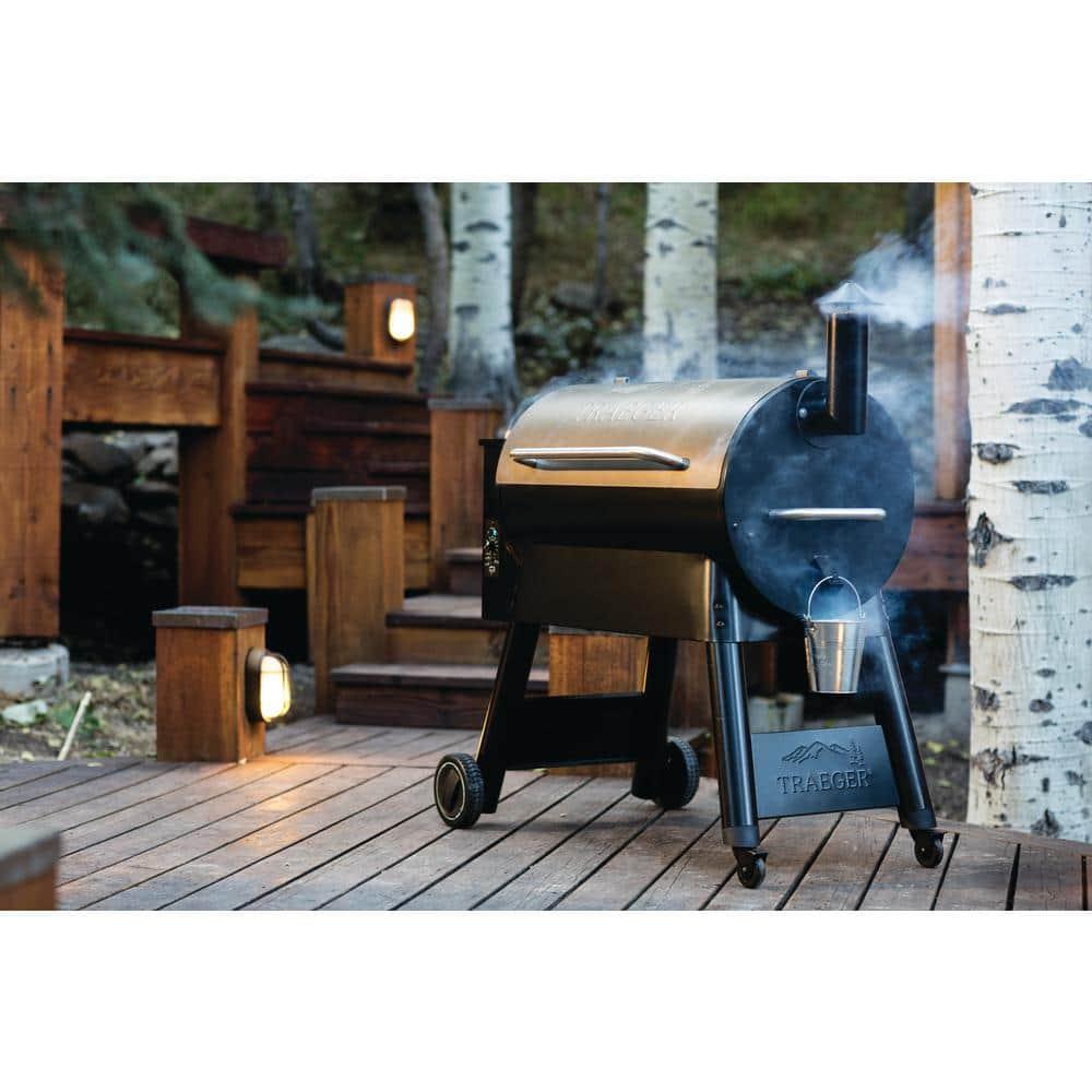 Traeger Pellet Grills Pro 34 Wood Pellet Grill and Smoker - Bronze