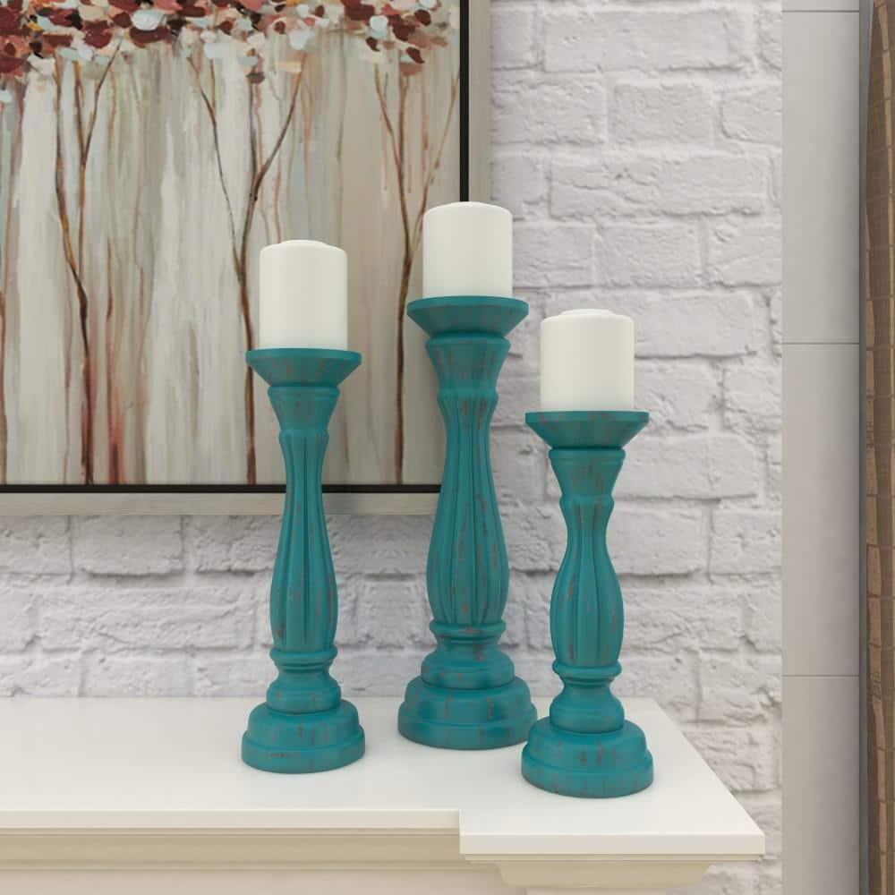 DecMode 3 Candle Blue Wooden Distressed Turned Pillar Candle Holder, Set of 3
