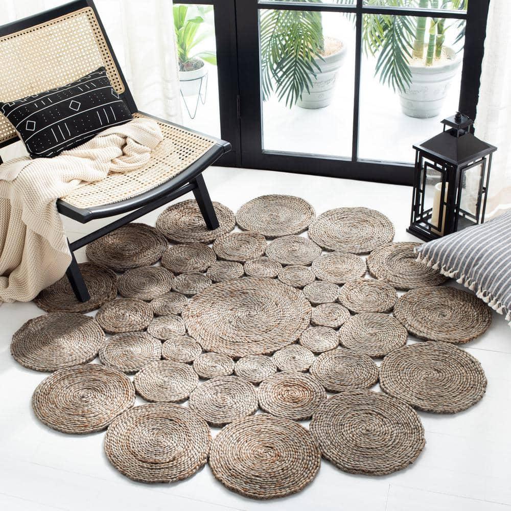 Natural Fiber NF363 Hand Woven Area Rug - Grey - 5' round - Safavieh.