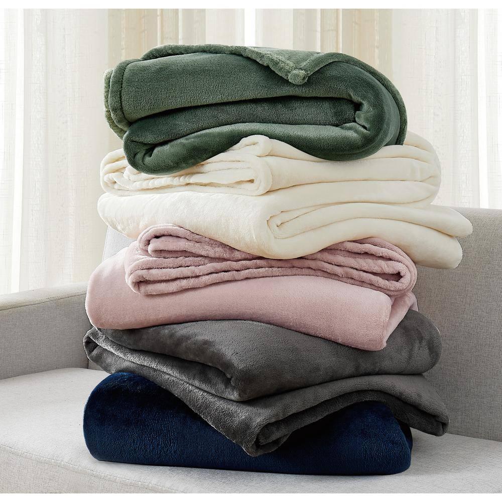Cannon Full/Queen Solid Plush Blanket Gray: Cozy Polyester, Machine Washable, All Ages Comfort