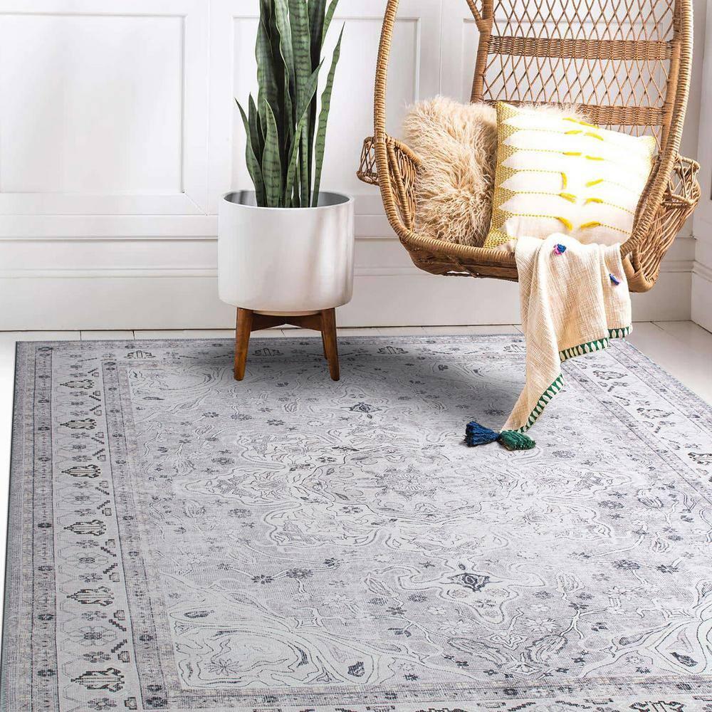World Rug Gallery Transitional Medallion Machine Washable 5'x7' Gray Area Rug:  Stain-Resistant,  Flat Pile,  Indoor Use