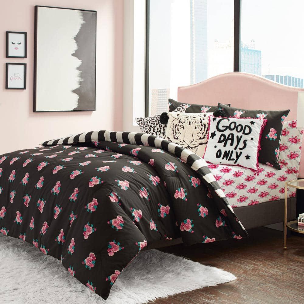 Betsey Johnson Skull Rose Trellis Bright Red Twin XL Sheet Set