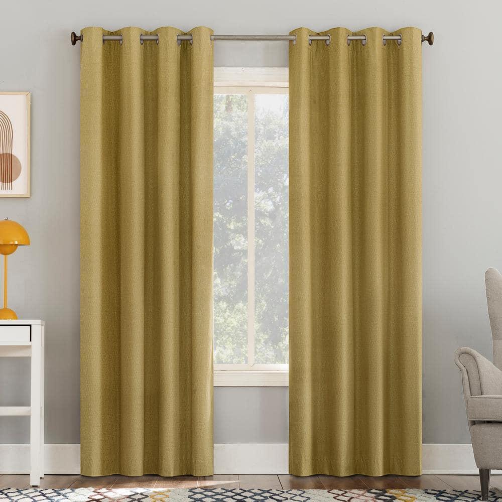 Sun Zero Cameron Thermal Insulated 100% Blackout Grommet Curtain Panel