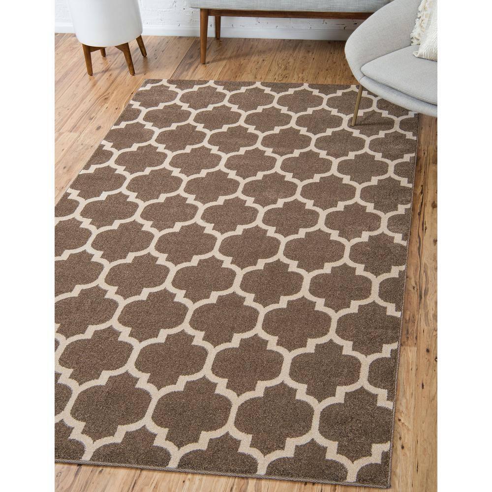 Unique Loom 4' 1 x 6' 1 Trellis Philadelphia Brown Area Rug