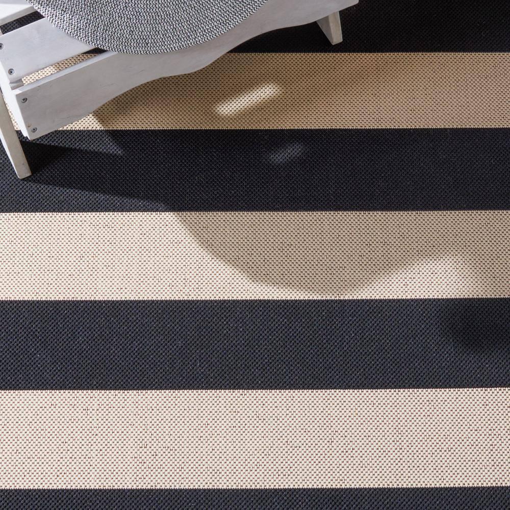 Courtyard CY6812 Power Loomed Indoor/Outdoor Area Rug - Beige/Black - 5'3"x7'7" - Safavieh.