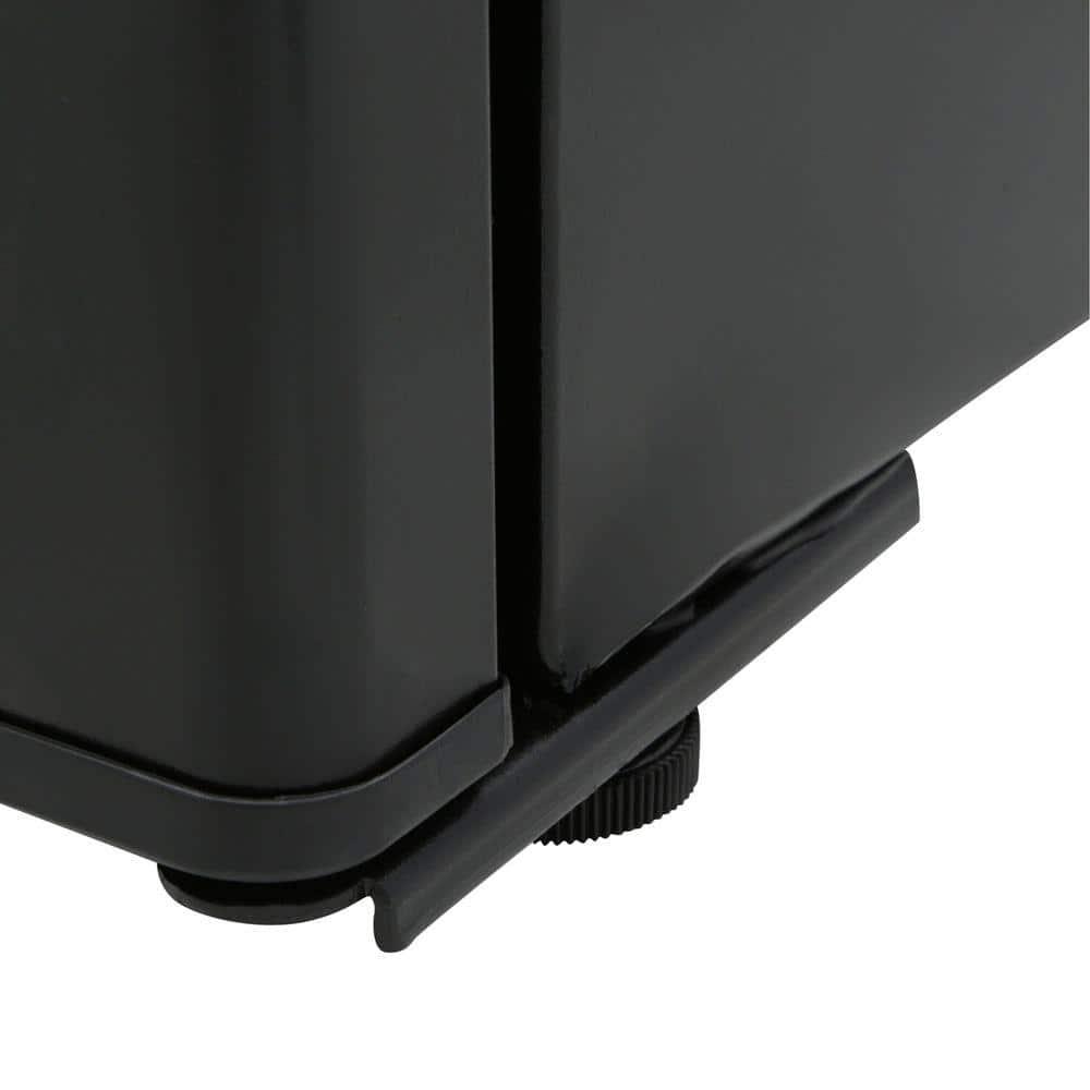 Danby Danby 4.4 cu. ft. Freestanding Compact Fridge