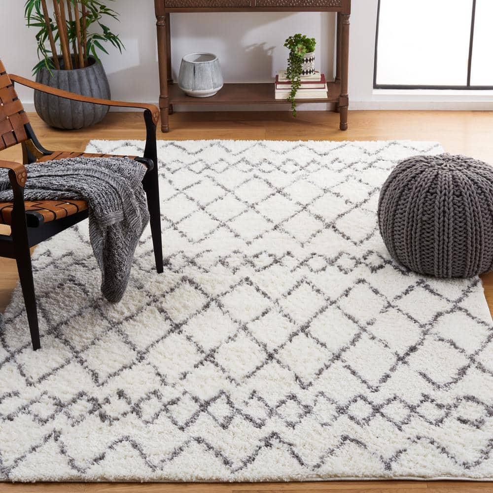Berber Shag BER165 Power Loomed Indoor Area Rug - Cream/Light Grey - 8'x10' - Safavieh