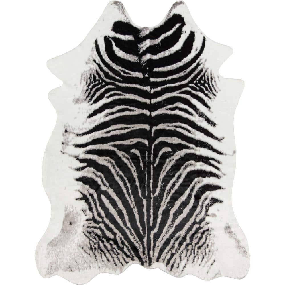 Acadia Animal Print Indoor Rug