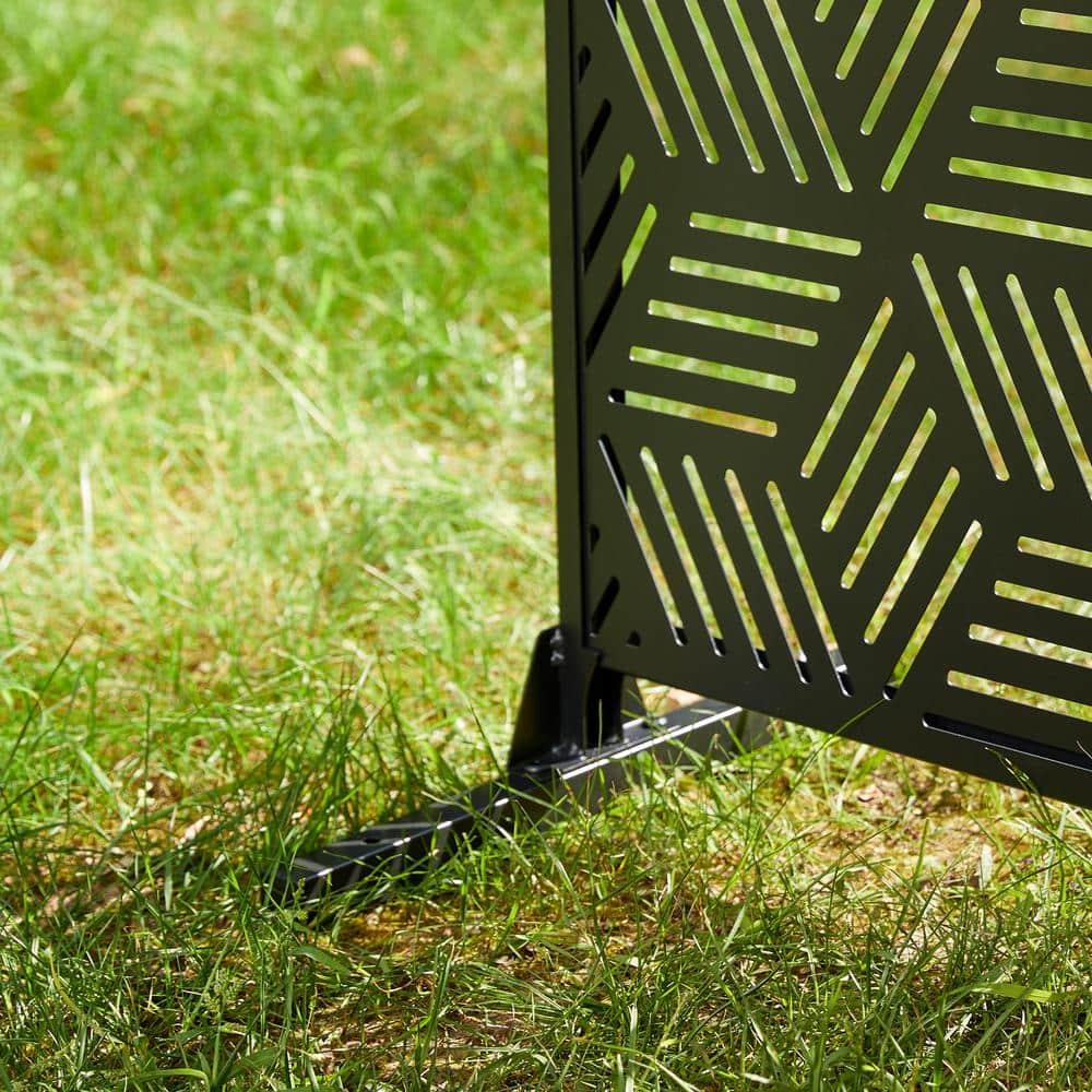 Glitzhome Geometric Privacy Screen Fence Panel Room Divider with Riser Feet