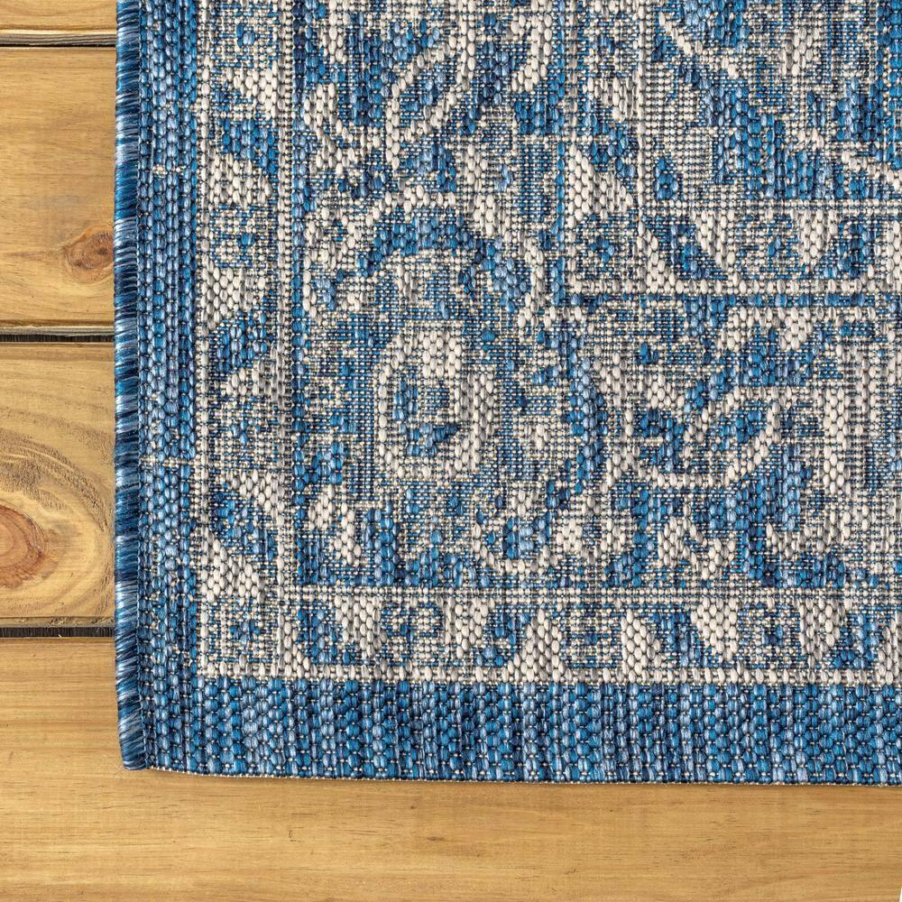 5' Square Modern Persian Vintage Medallion Area Rug, Light Gray - JONATHAN Y