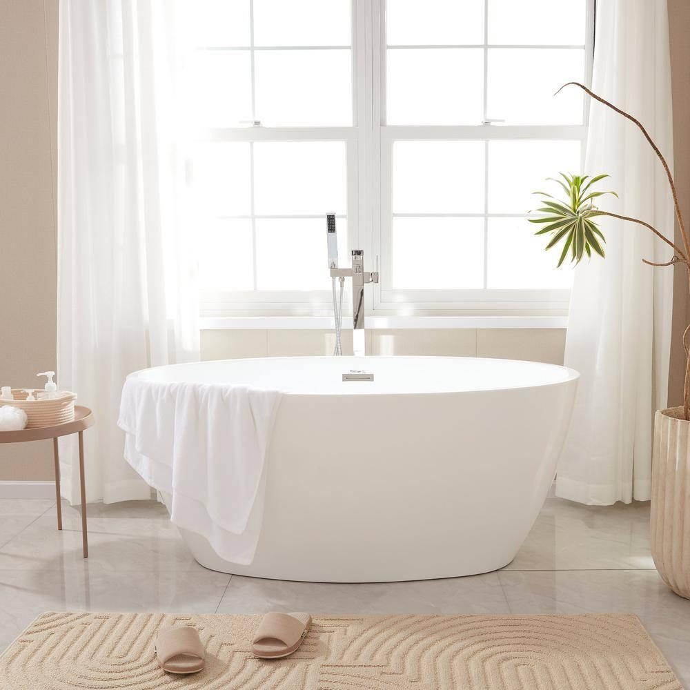 Freestanding Soaking Acrylic Bathtub