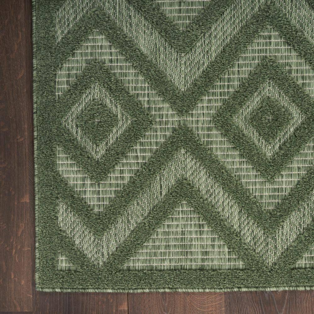 Nourison Versatile Diamond Geometric Flatweave Indoor Outdoor Area Rug Green 5' x 7'