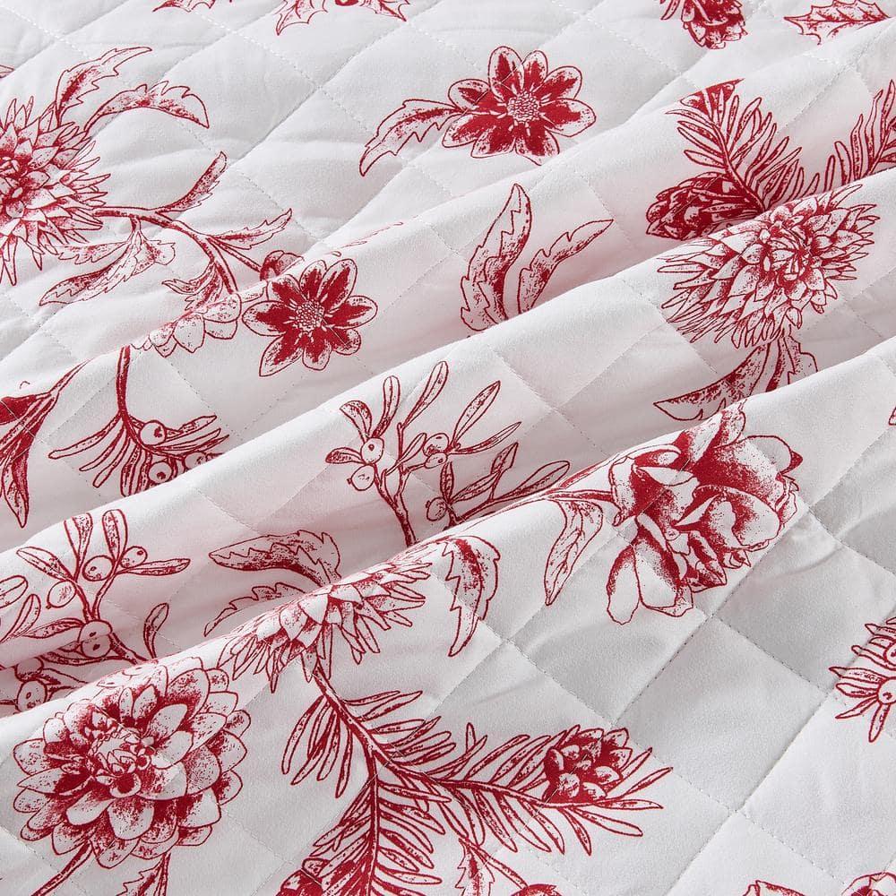 FreshFolds Vibrant & Cheerful Christmas Quilt Set