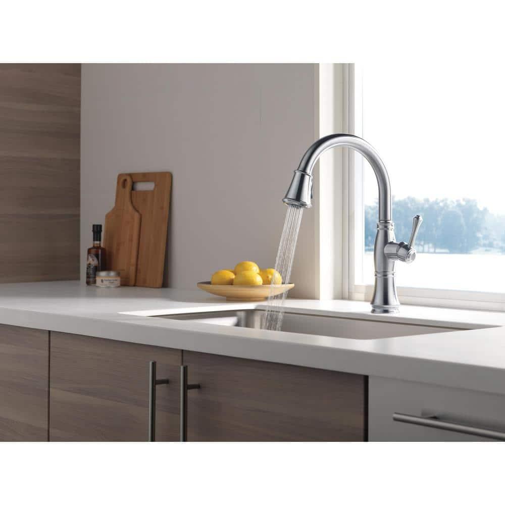 Cassidy Pull Down Sprayer Kitchen Sink Faucet, Single Handle Kitchen Faucet
