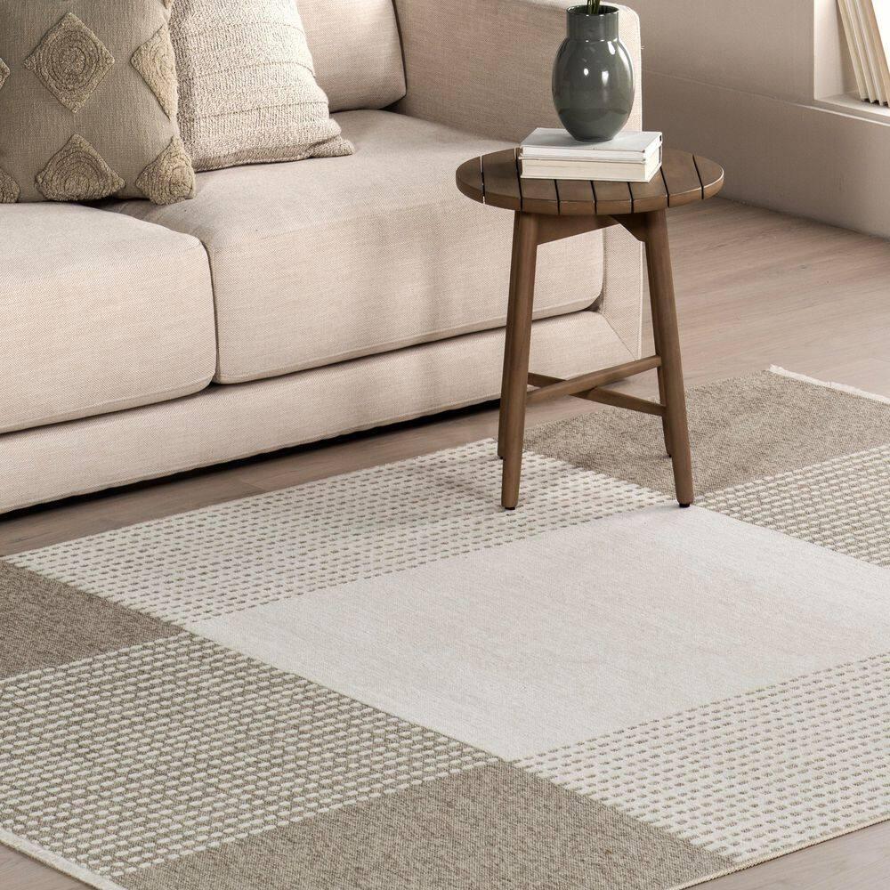 Nuloom Kirby Plaid Pet Friendly Premium Reversible Machine Washable Area Rug, 7' 10" x 10', Cream