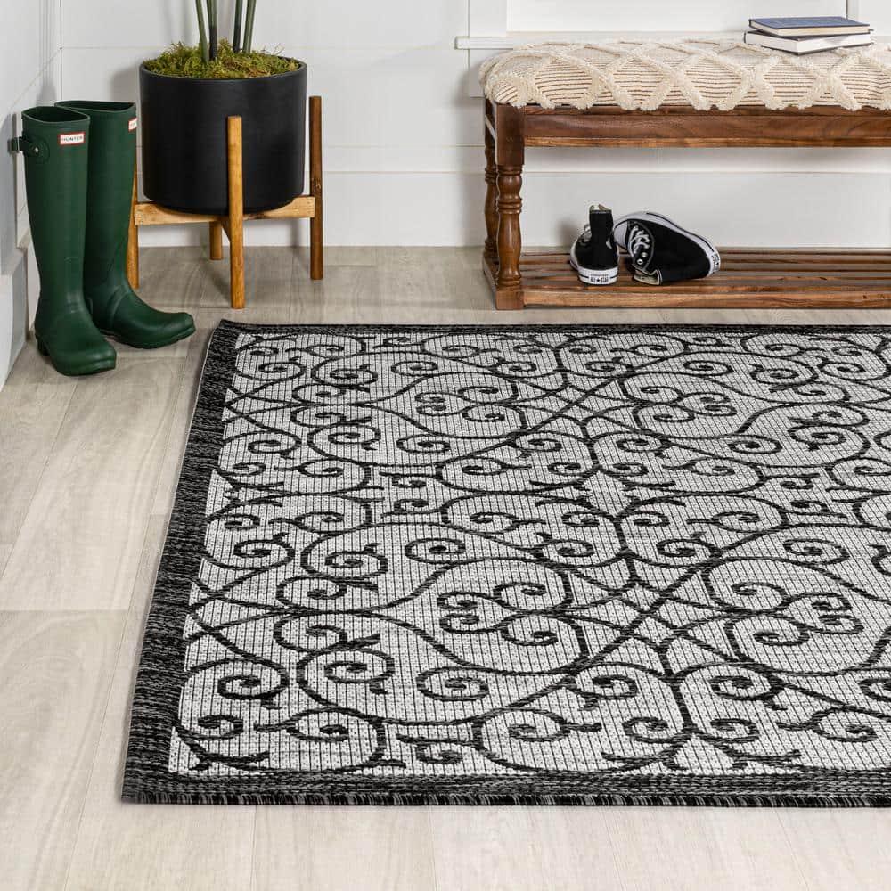 8' x 10' Madrid Vintage Filigree Textured Weave Indoor/Outdoor Area Rug, Light Gray/Black - JONATHAN Y