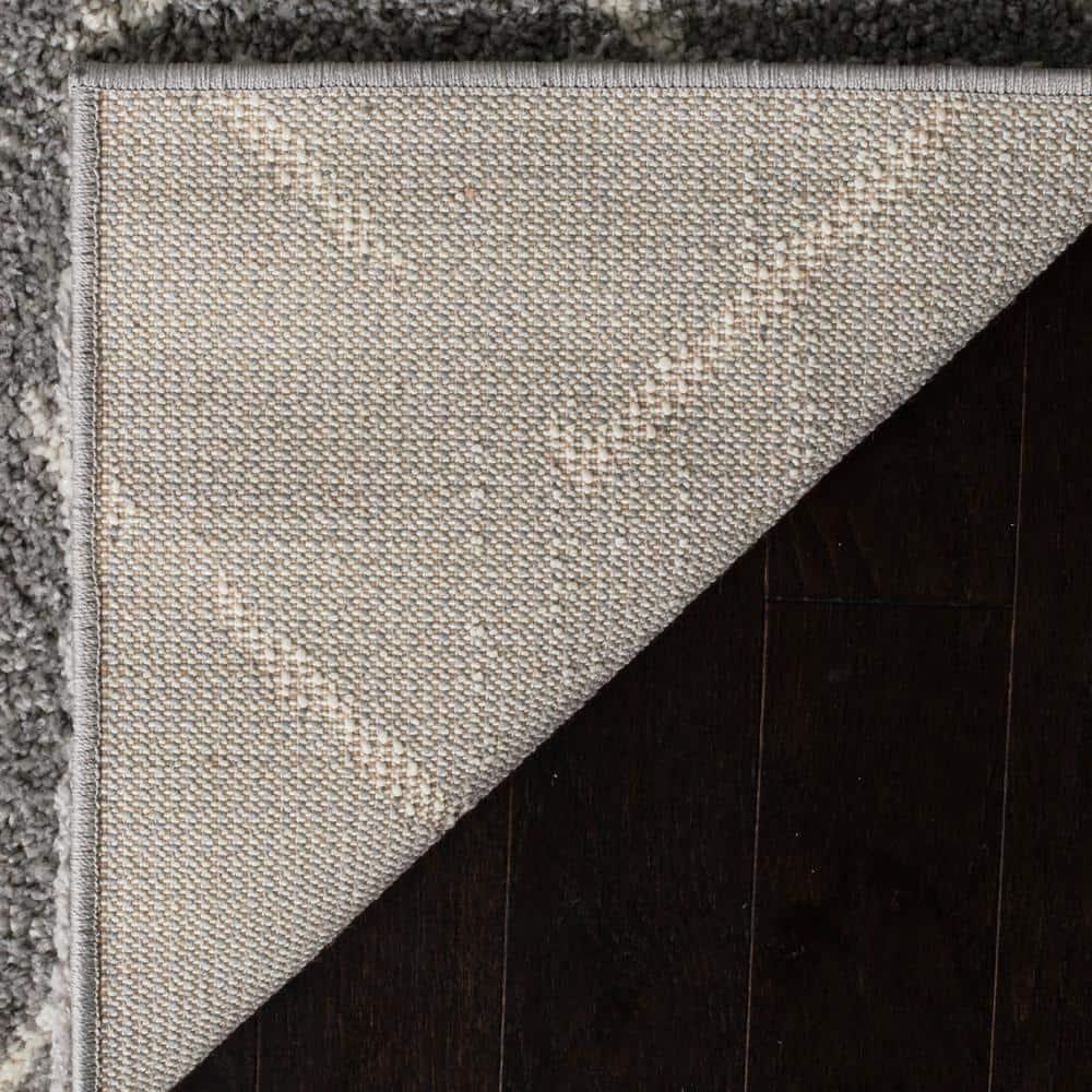 Arizona Shag ASG743 Power Loomed Indoor Area Rug - Grey/Ivory - 4'x6' - Safavieh