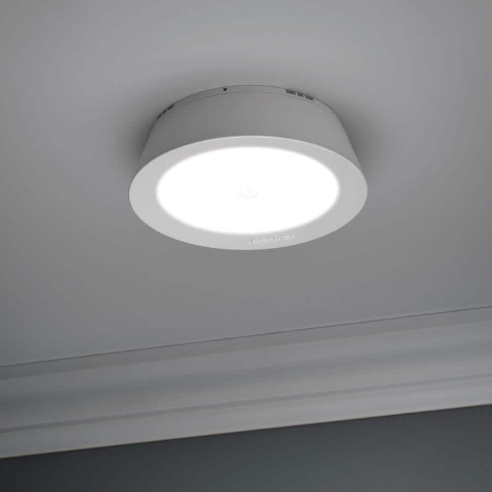 Mr. Beams 1.93 in. H X 6.3 in. W X 6.3 in. L White Ceiling Light w/Motion Sensor