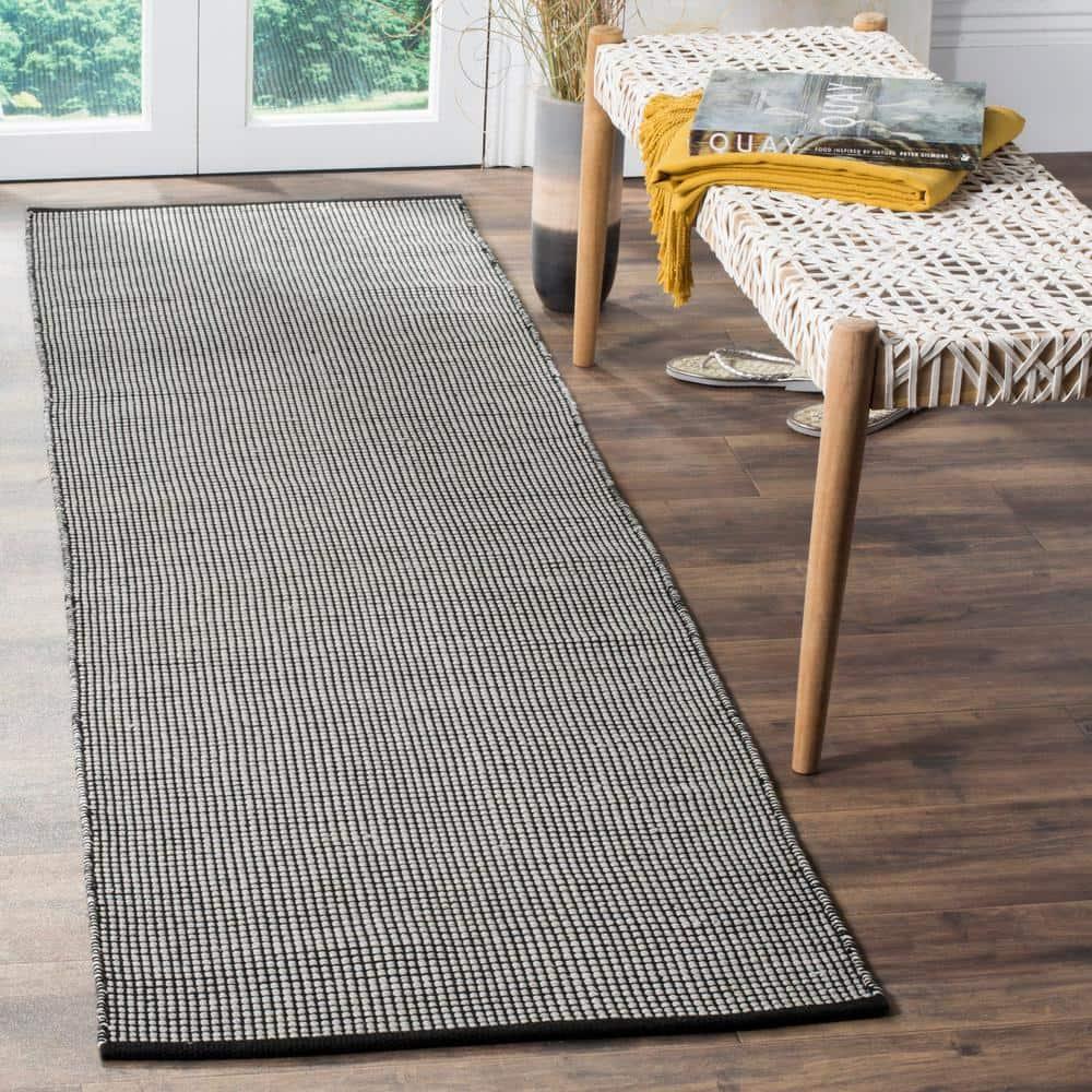 Montauk MTK345 Hand Woven Indoor Runner Rug - Ivory/Black - 2'3"x6' - Safavieh