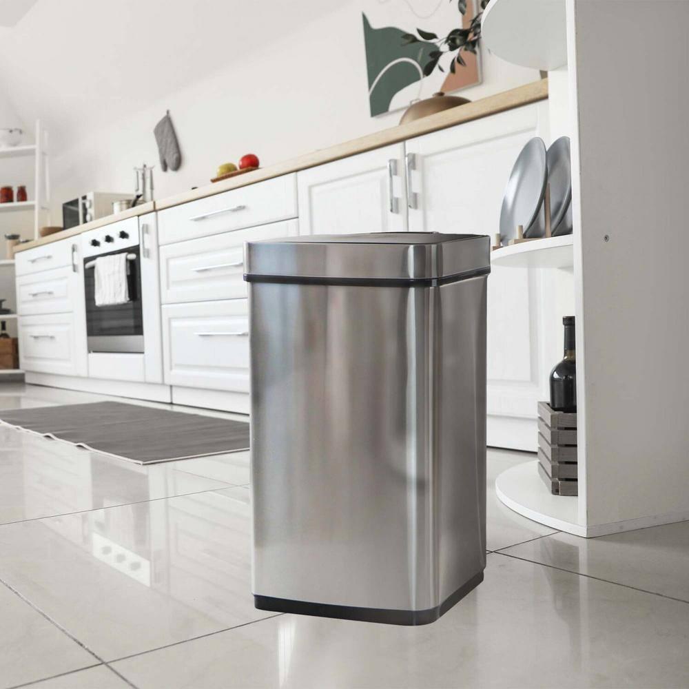 Hanover Plastic Motion Sensor Kitchen Trash Can - 16 Gallons