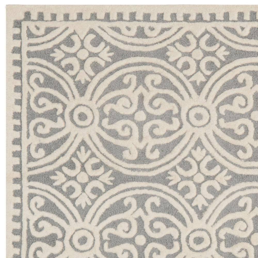 Cambridge CAM123 Hand Tufted Area Rug  - Safavieh