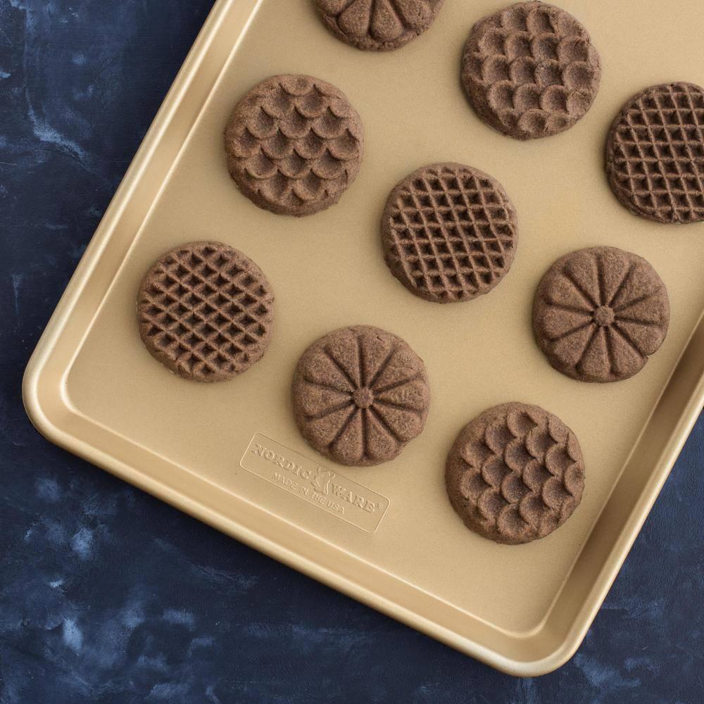 Nordic Ware Non-Stick Half Sheet